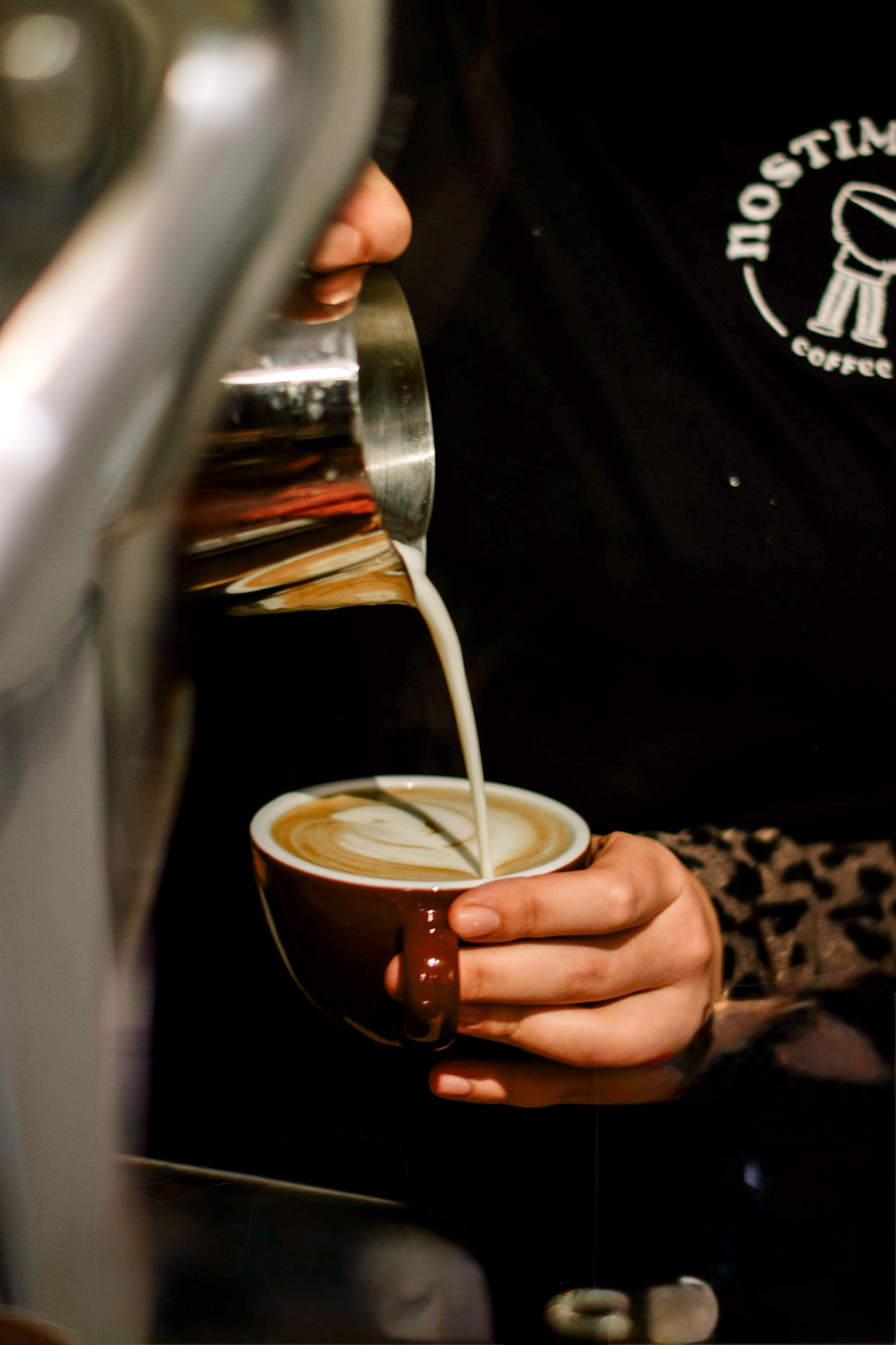 Kaffee eingiessen